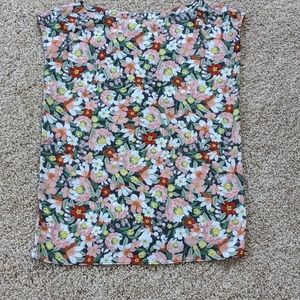 Loft woman's floral top
